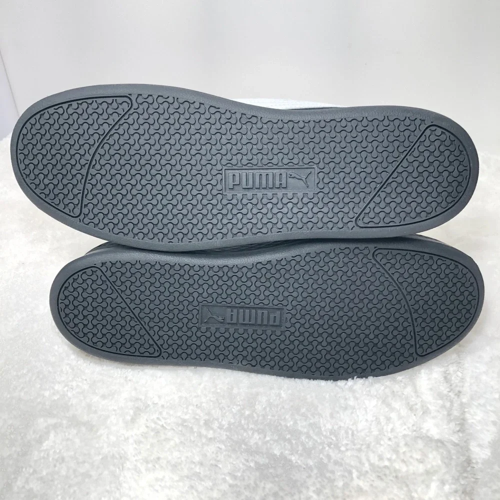 Puma black and white men shoes size 8.5